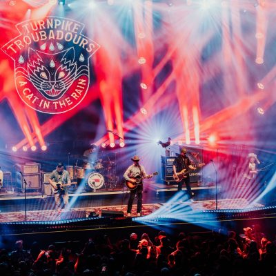 Turnpike Troubadours in Concert